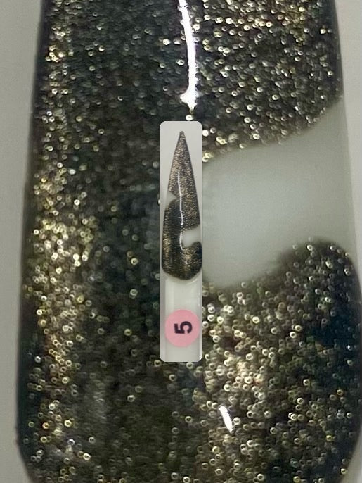 #5 Cat eye