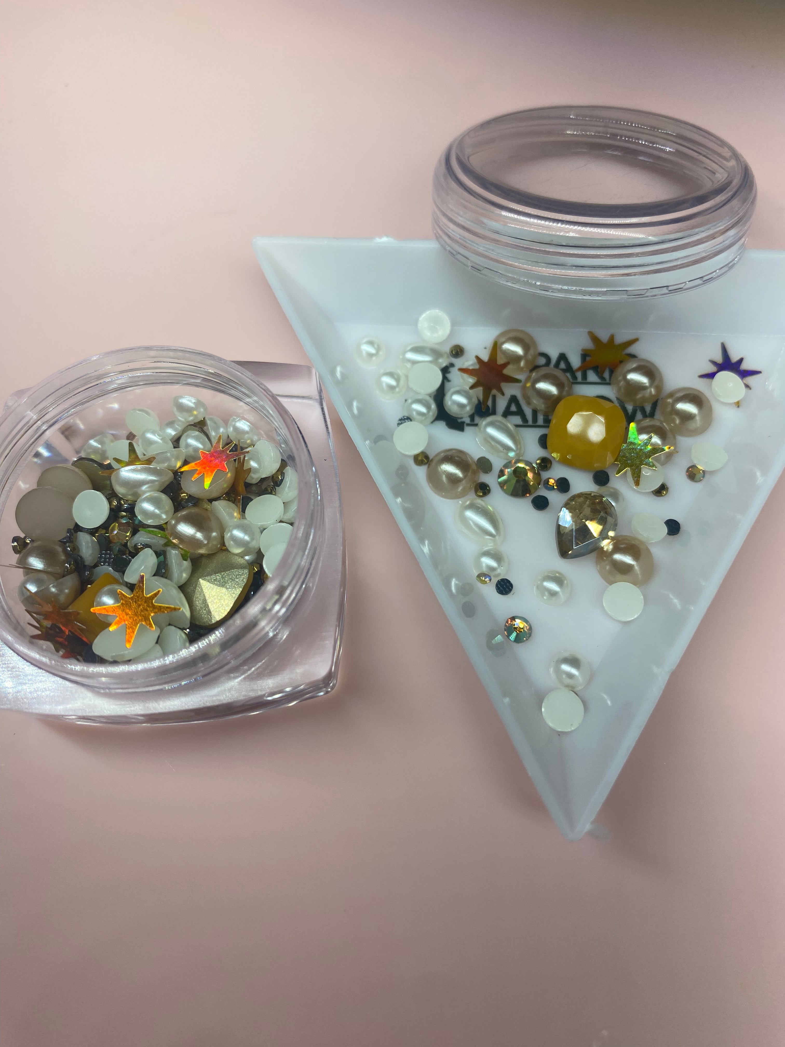 NAIL DECOR HOLIDAYS CHARMS