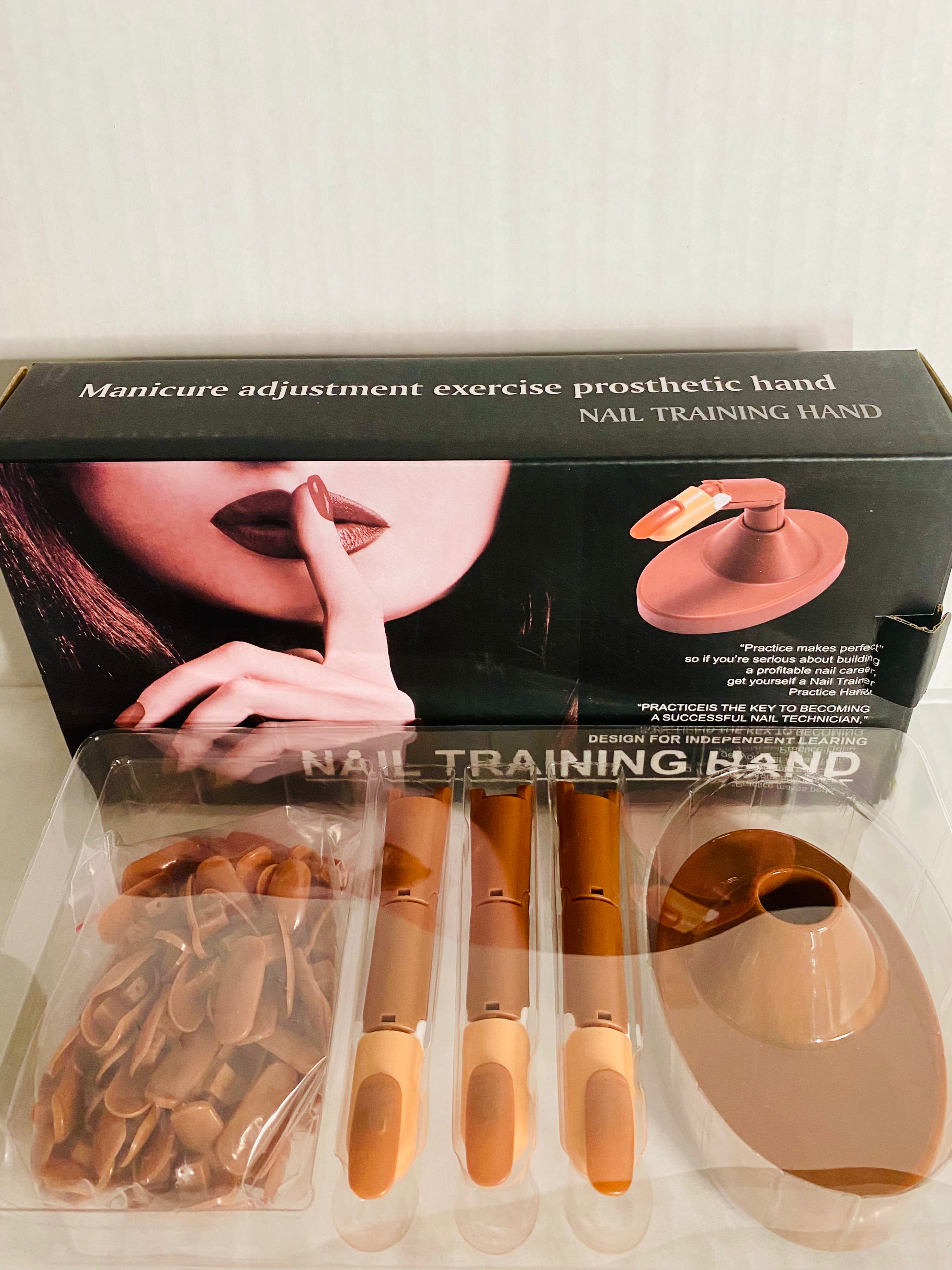NAIL TRAINING FINGERS KIT